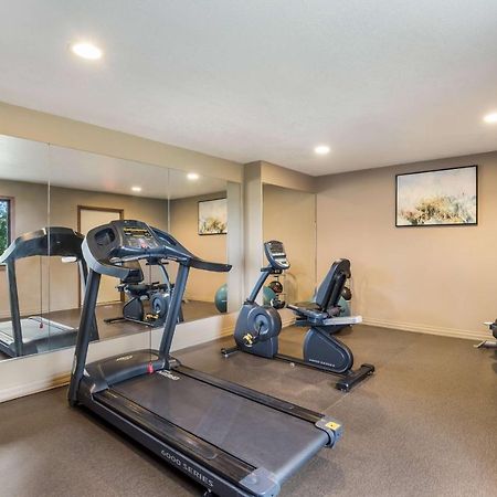 Best Western Mount Pleasant Inn Εξωτερικό φωτογραφία
